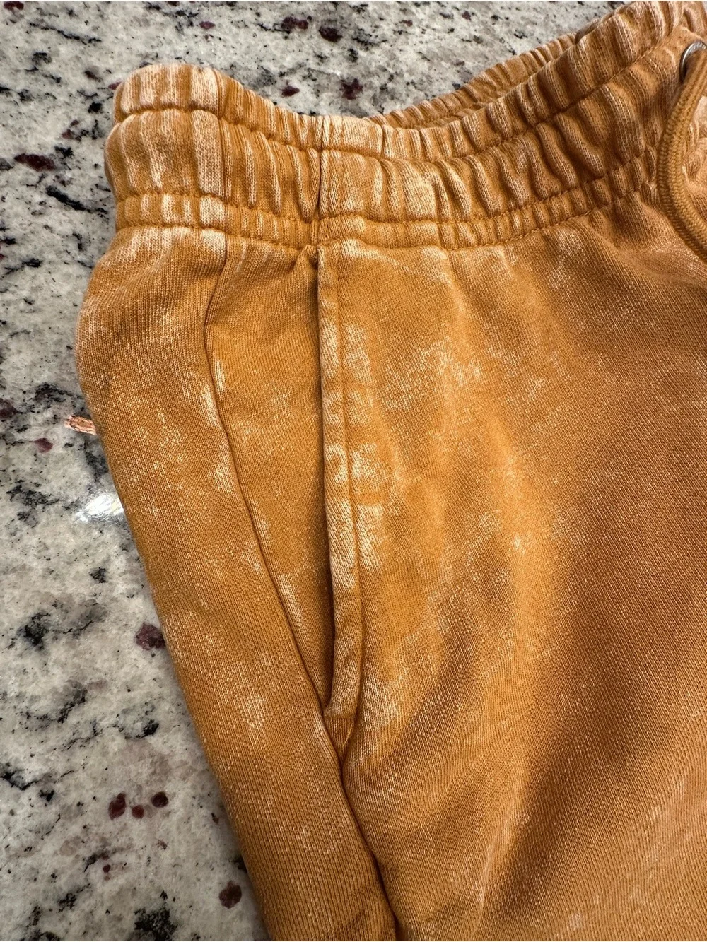 Jordan Men's Mustard Fleece Joggers - Gold Tone